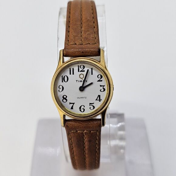 VTG Timex Q Women's Watch 22MM White Dial Brown Leather Bands 6.25" New Batt - Picture 1 of 15
